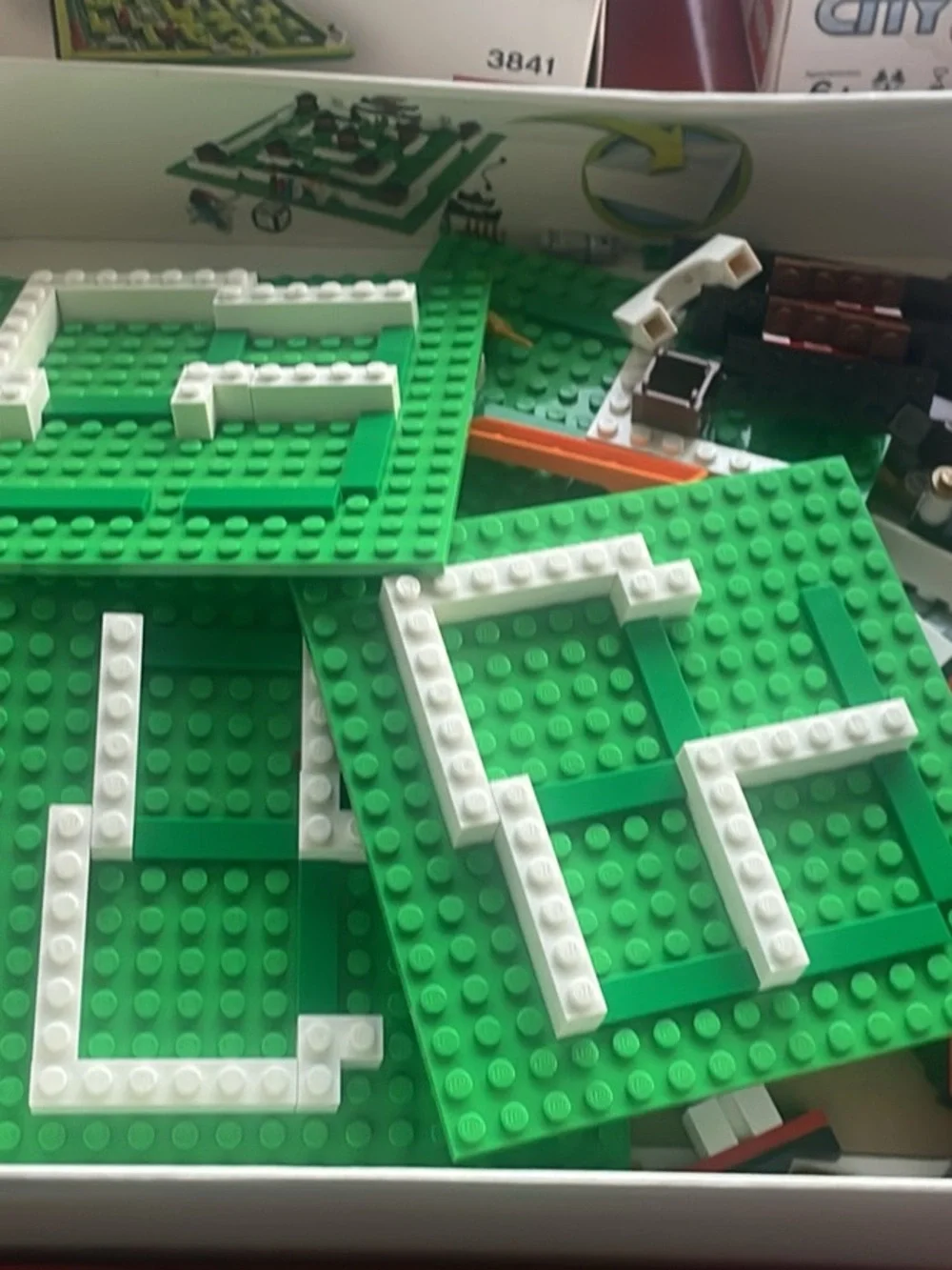 Lego - Picture 9 of 10